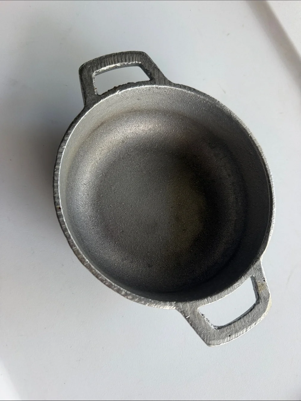 Cast Aluminum Cookware Lid in Silver with Red and Green Accents